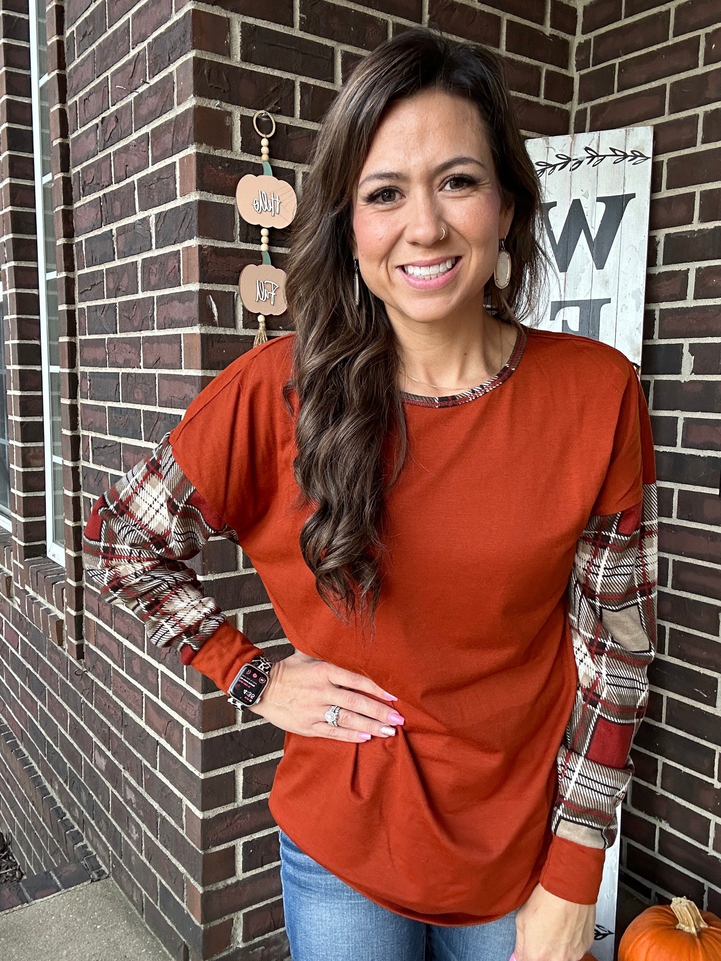Long sleeve rust with plaid