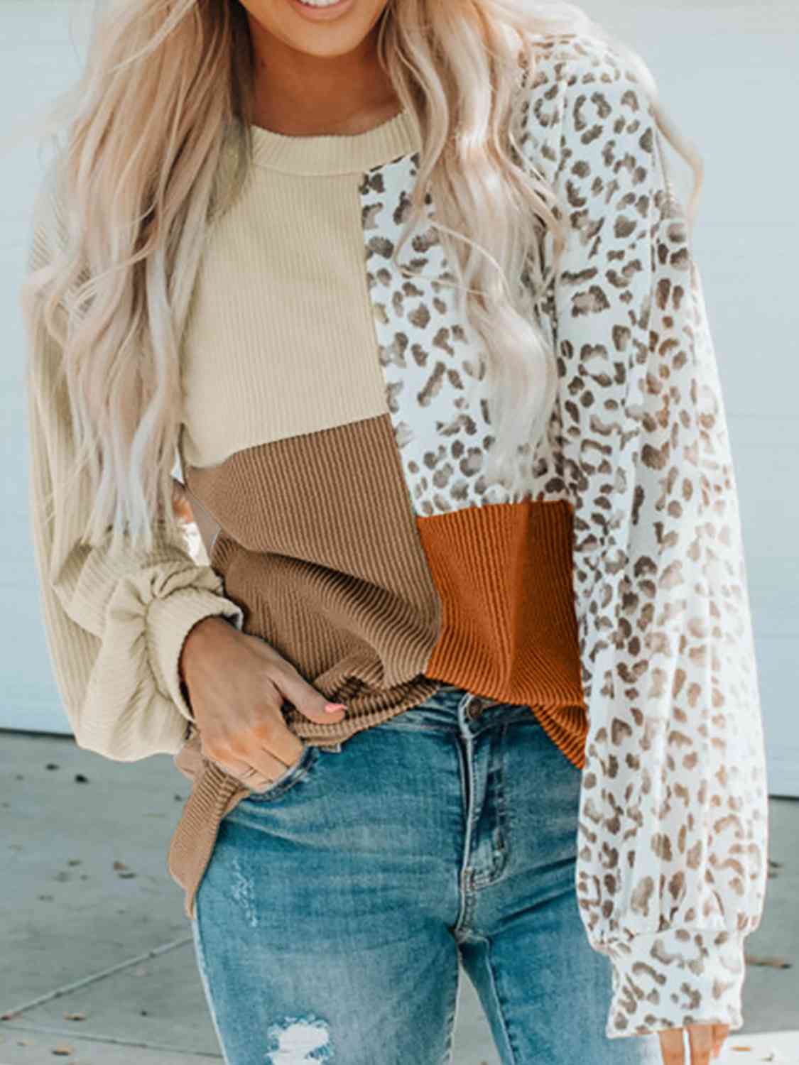 Pre-Order: Color Block Leopard Round Neck Sweatshirt
